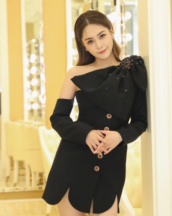 Gillian Chung tiết lộ nơi cư t