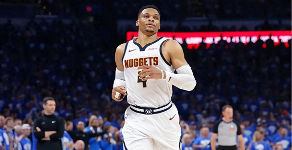 Westbrook đã chơi cho 5 đội tr
